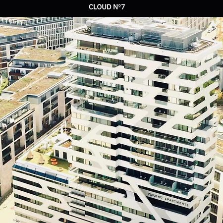 Cloud No7 Apartments Stuttgart Ngoại thất bức ảnh