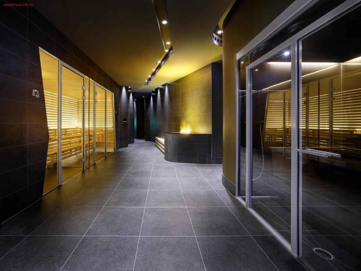 Cloud No7 Apartments Stuttgart Ngoại thất bức ảnh
