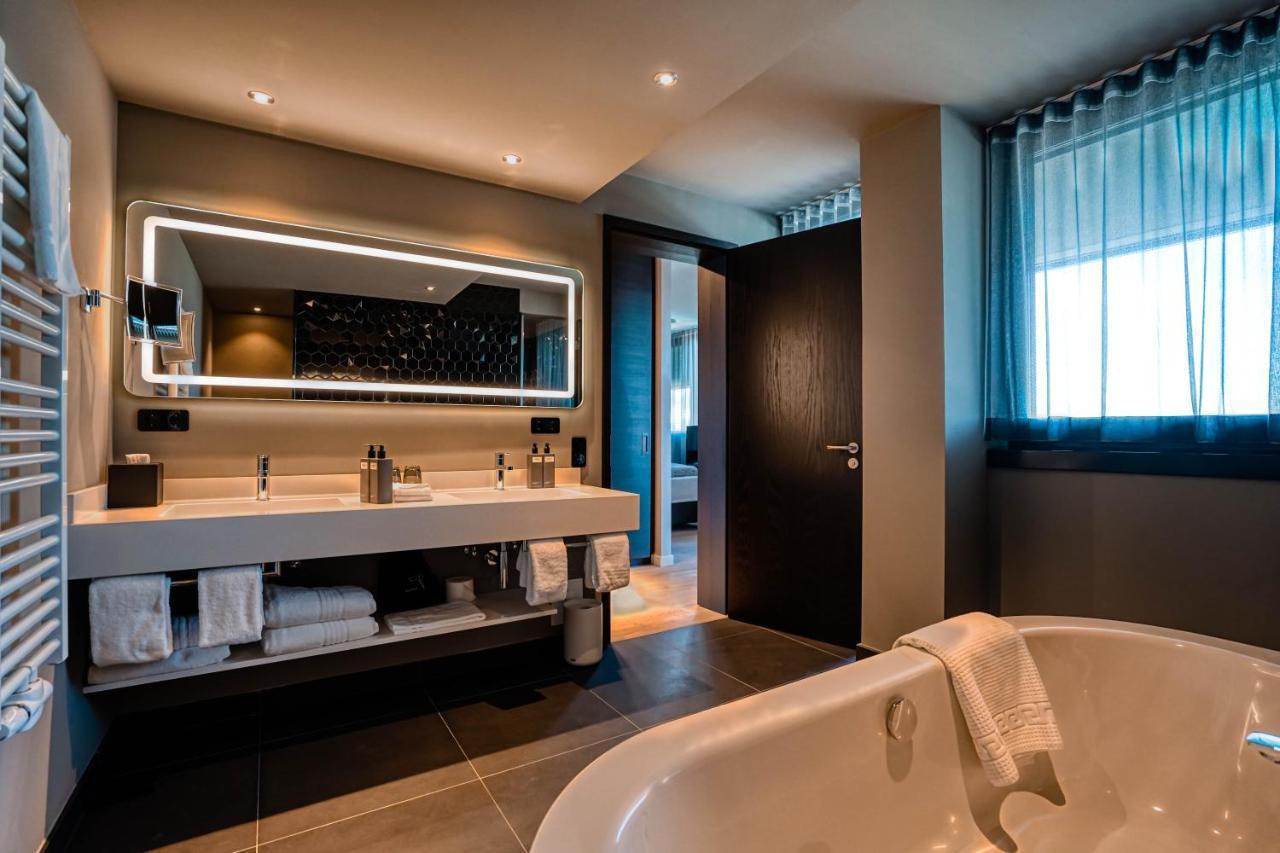 Cloud No7 Apartments Stuttgart Ngoại thất bức ảnh