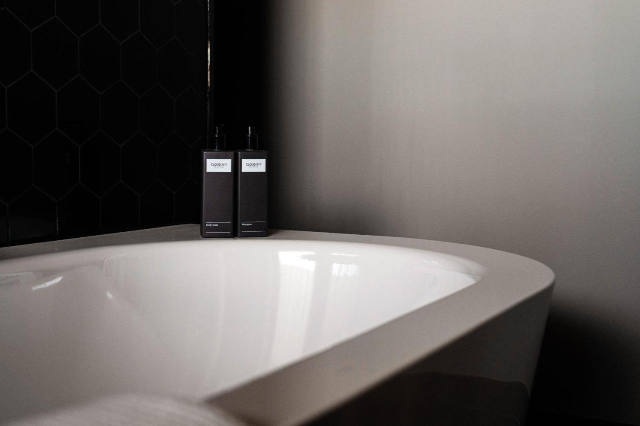 Cloud No7 Apartments Stuttgart Ngoại thất bức ảnh