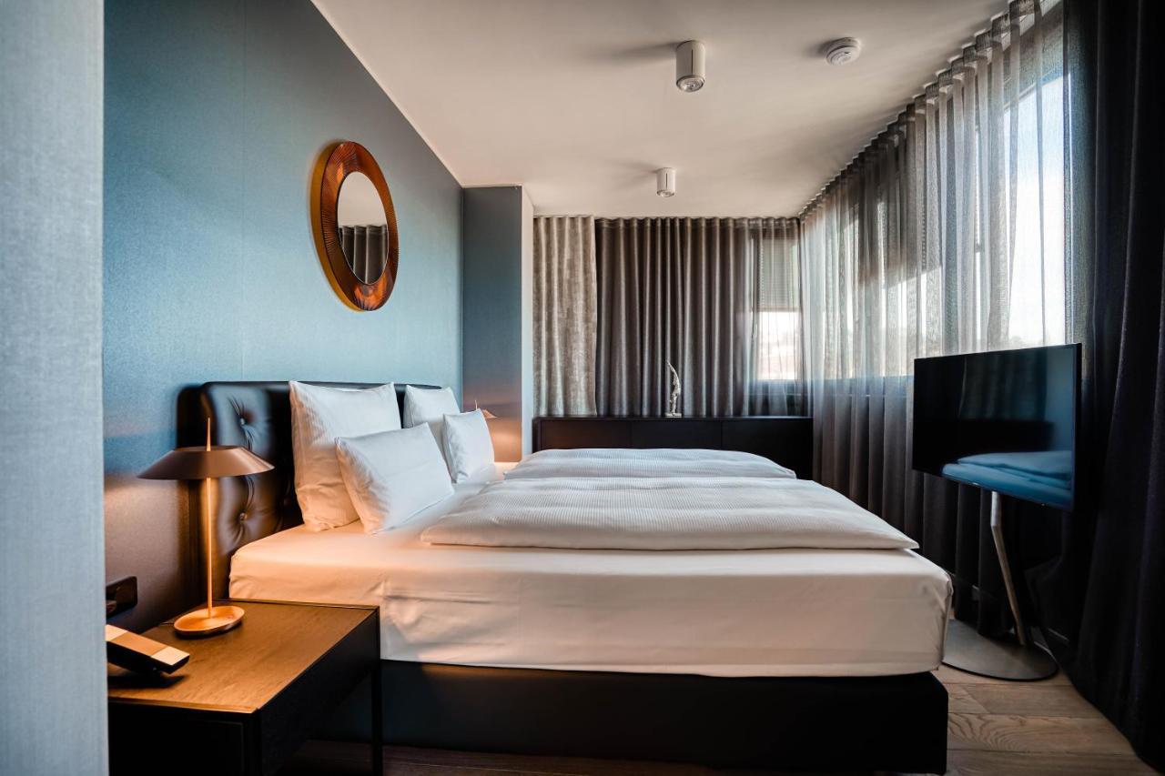 Cloud No7 Apartments Stuttgart Ngoại thất bức ảnh