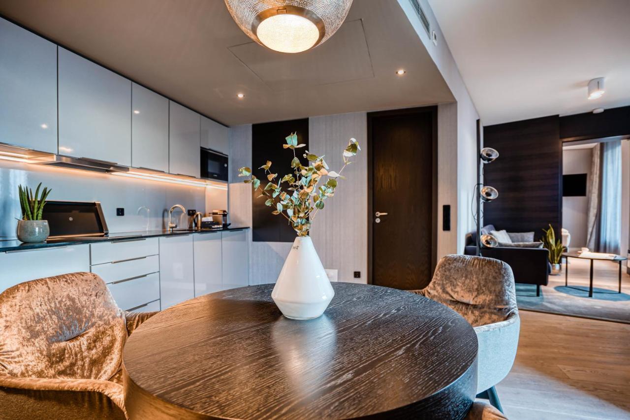 Cloud No7 Apartments Stuttgart Ngoại thất bức ảnh